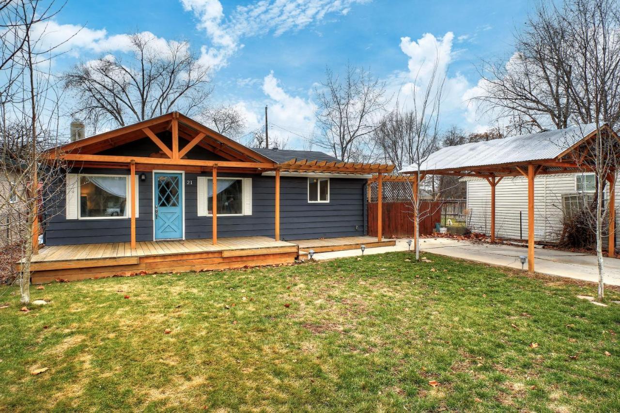 Little Blue Bungalow On Boise'S Bench, Pet Friendly, Fully Fenced Yard With Doggie Door! 2 Miles From Bsu, 5 Minutes From Downtown Boise, Desk And Workstation For Remote Workers, 2 Tv'S Large Walk-In Closet, Good For Mid-Term Stays Exterior foto